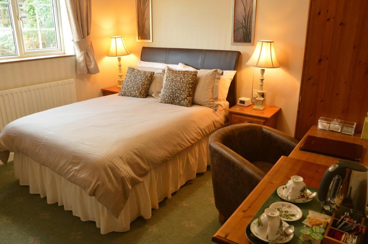 Bryn Hebog Bed & Breakfast Carmarthen Eksteriør bilde